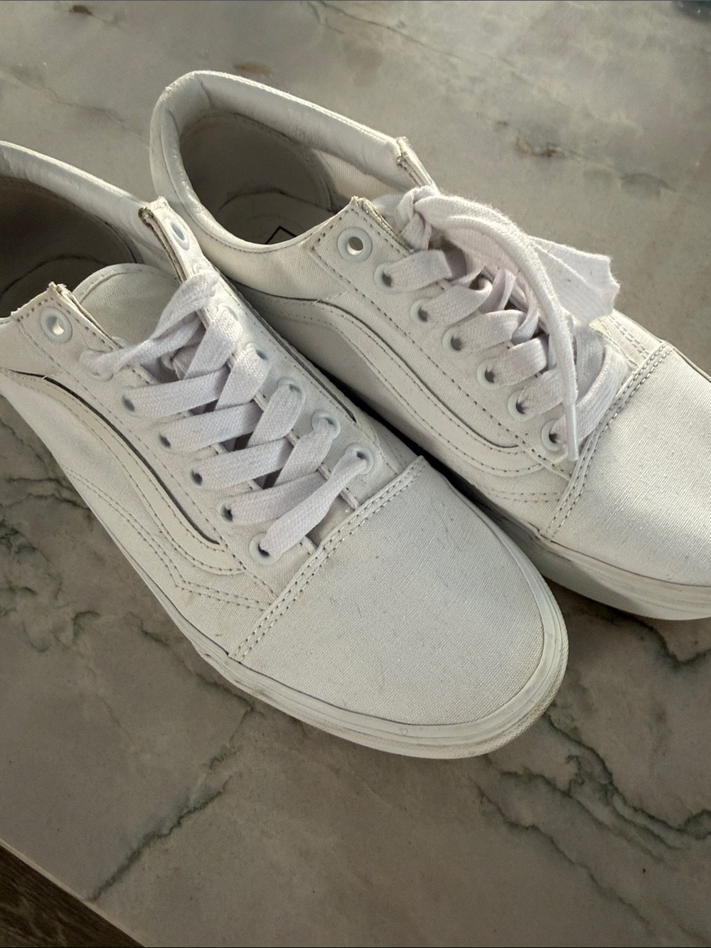 White platform women’s Vans